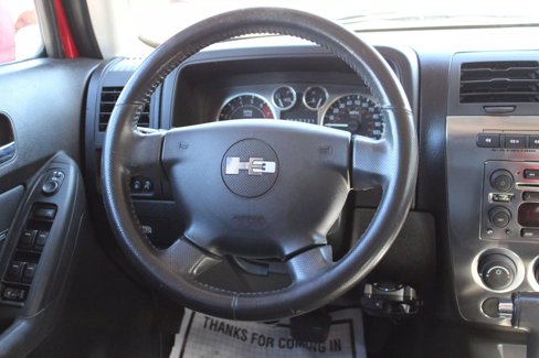 Used 2009 HUMMER H3T Luxury image 14