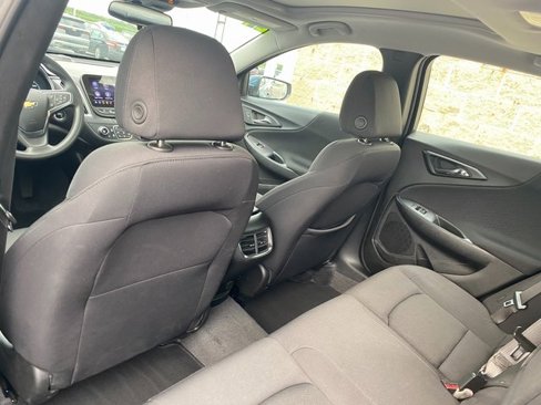 Used 2024 Chevrolet Malibu LT image 10