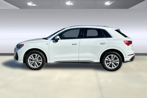 Used 2022 Audi Q3 2.0T Premium image 2