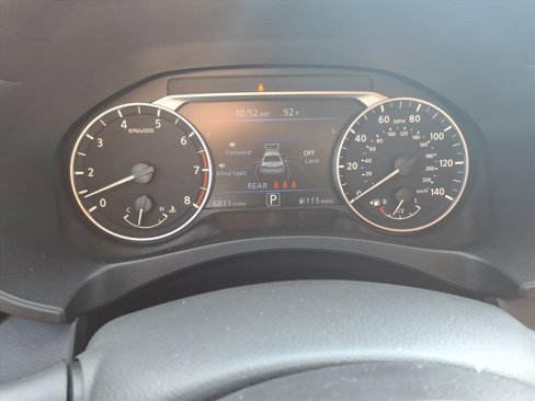 Used 2025 Nissan Altima 2.5 SV image 21