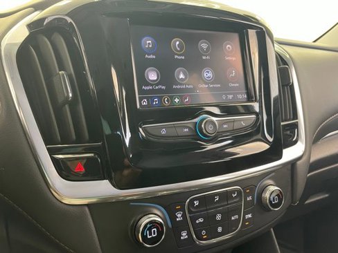 Used 2020 Chevrolet Traverse LS image 18