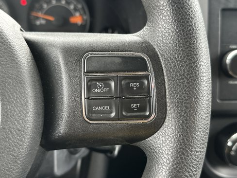 Used 2017 Jeep Compass Sport w/ Power Value Group image 19