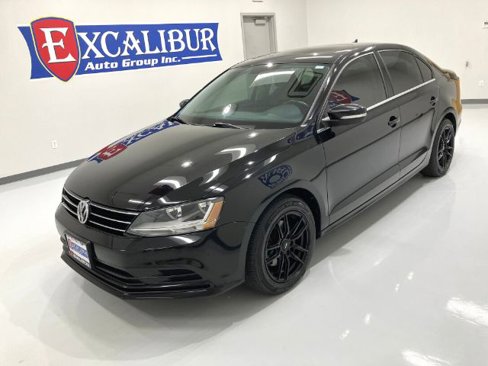 Used 2017 Volkswagen Jetta SE image 15