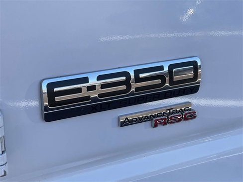 Used 2014 Ford E-350 and Econoline 350 XLT image 20