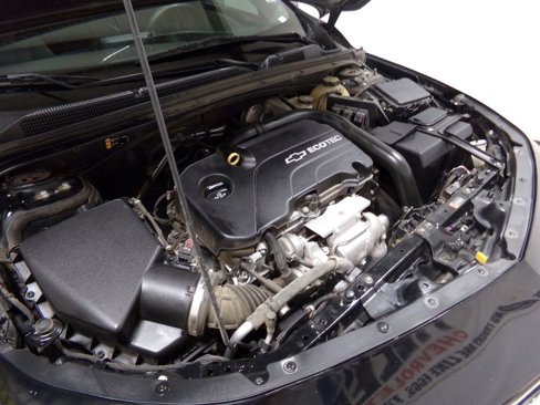 Used 2016 Chevrolet Malibu LT image 28