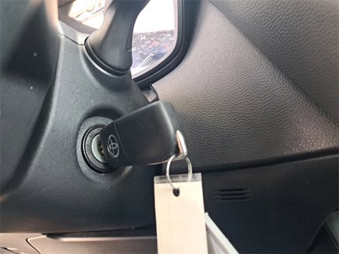 Used 2023 Toyota Corolla LE image 30