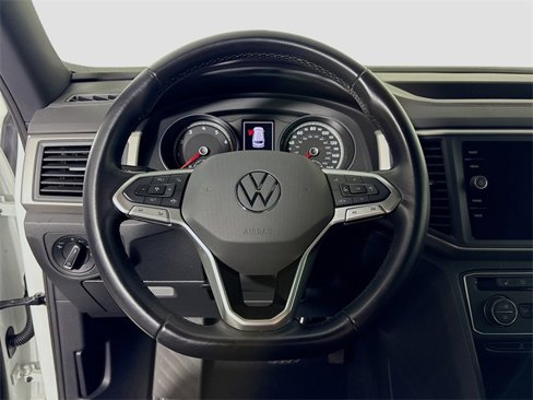 Used 2020 Volkswagen Atlas Cross Sport SE w/ Panoramic Sunroof Package image 11