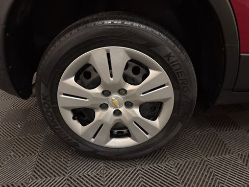 Used 2015 Chevrolet Trax LS image 18