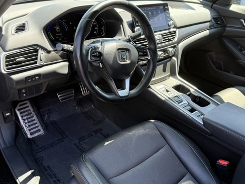 Used 2022 Honda Accord Sport image 9