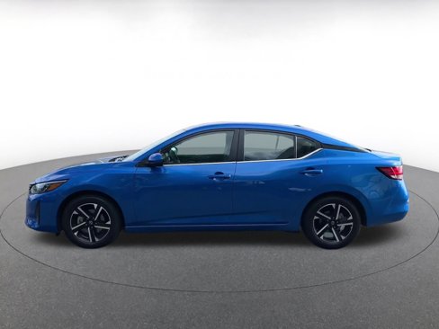 Used 2024 Nissan Sentra SV image 9