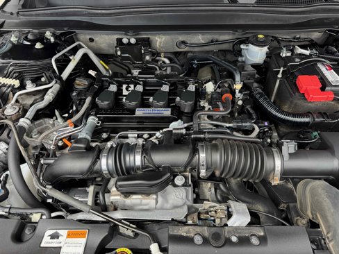 Used 2019 Honda Accord Sport image 33