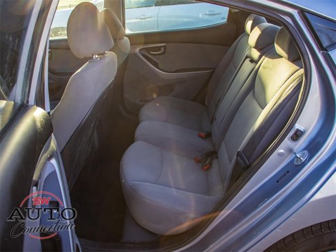 Used 2016 Hyundai Elantra SE image 15