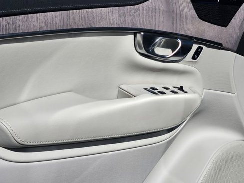 Certified 2022 Volvo XC90 T6 Inscription w/ Advanced Package image 9