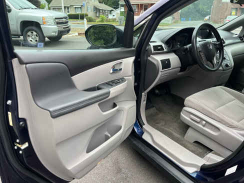 Used 2016 Honda Odyssey LX image 10