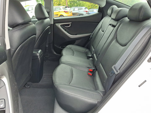 Used 2012 Hyundai Elantra Limited image 11