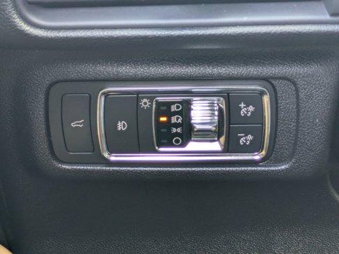Used 2021 Lincoln Corsair Reserve image 18