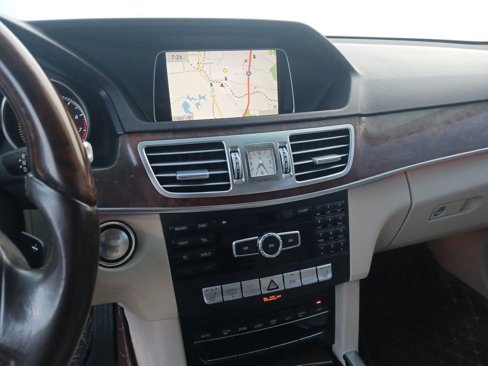Used 2014 Mercedes-Benz E 350 Sedan image 6
