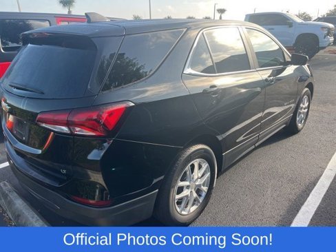 Used 2022 Chevrolet Equinox LT image 3