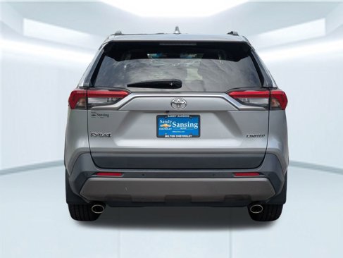Used 2019 Toyota RAV4 Limited image 5