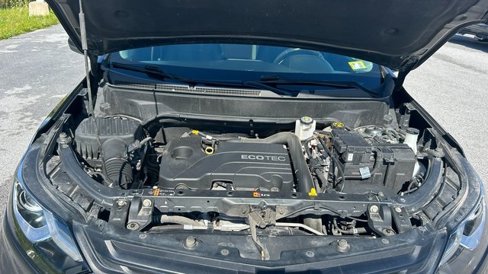Used 2021 Chevrolet Equinox LT image 47