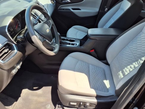 Used 2020 Chevrolet Equinox LS image 9