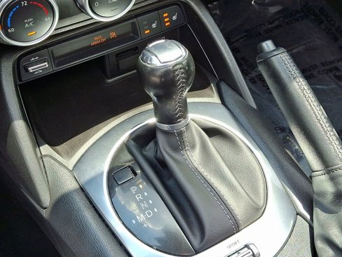 Used 2021 MAZDA MX-5 Miata RF Grand Touring image 16