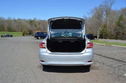 Used 2011 Toyota Corolla LE image 58