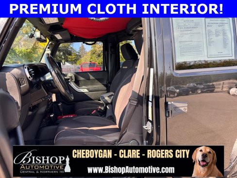 Used 2014 Jeep Wrangler Unlimited Sahara w/ Dual Top Group image 7
