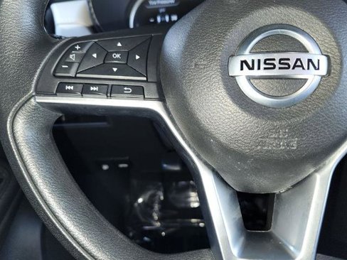Certified 2021 Nissan Versa SV image 22