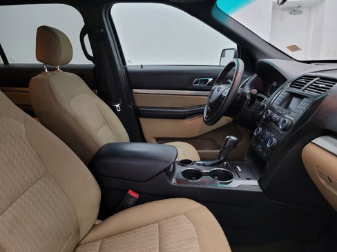 Used 2017 Ford Explorer FWD image 21