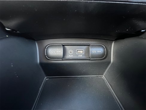 Used 2018 Kia Sorento L image 20