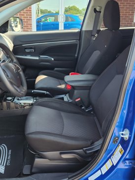 Used 2019 Mitsubishi Outlander Sport ES image 12
