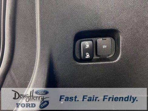 Used 2024 Ford Edge SEL image 32