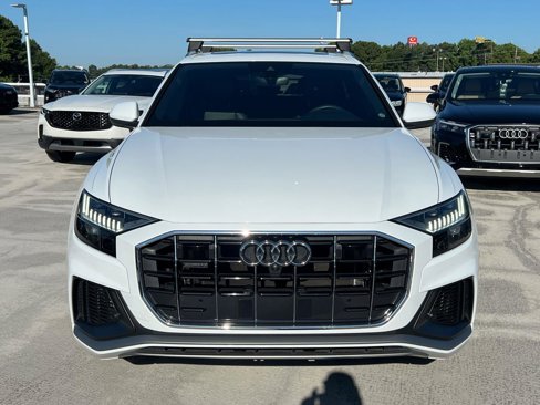 Used 2021 Audi Q8 Premium Plus w/ Premium Plus Package image 2