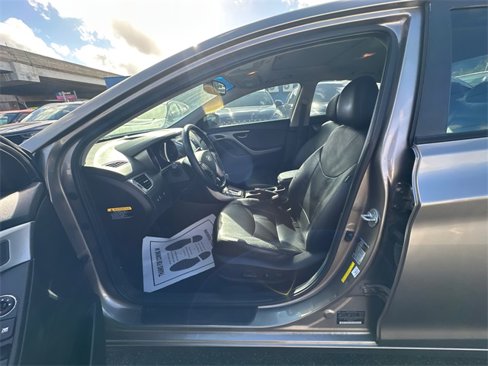 Used 2013 Hyundai Elantra Limited w/ Technology Pkg image 9