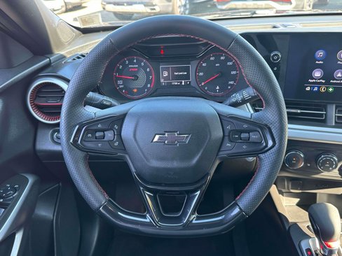 Used 2024 Chevrolet Trax RS image 13