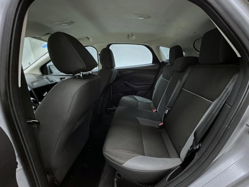 Used 2012 Ford Focus SE image 19