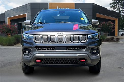 Used 2022 Jeep Compass Trailhawk w/ Trailhawk Elite Group image 2