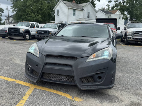Used 2011 Hyundai Genesis 2.0T image 2