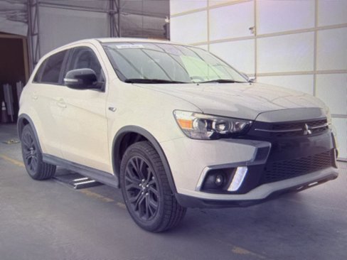 Used 2018 Mitsubishi Outlander Sport LE image 5