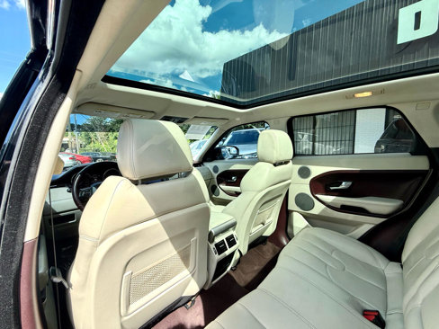 Used 2013 Land Rover Range Rover Evoque Prestige image 30