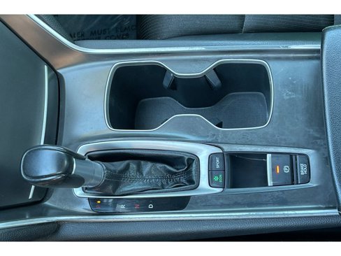 Used 2018 Honda Accord Sport image 29