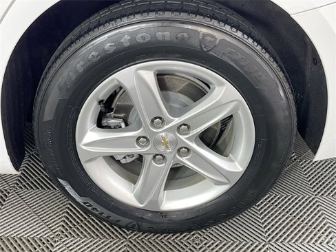 Used 2023 Chevrolet Malibu LT image 32