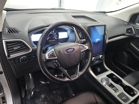 Used 2023 Ford Edge SEL image 21