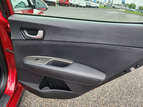 Used 2019 Kia Optima S w/ S Panoramic Sunroof Package image 29