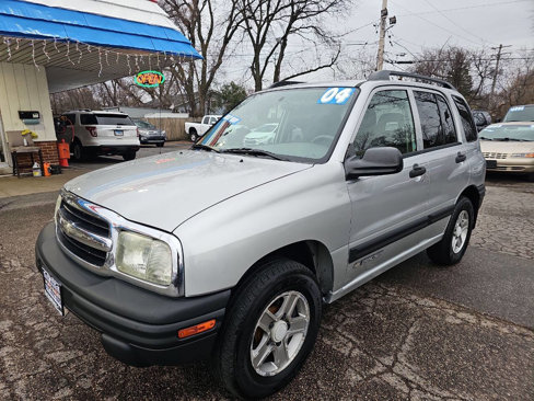 Used 2004 Chevrolet Tracker 2WD w/ Preferred Equipment Group image 25