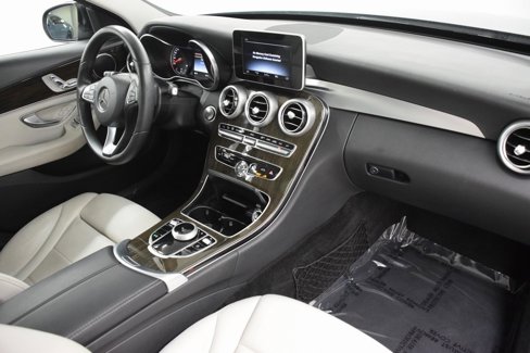Used 2017 Mercedes-Benz C 300 Sedan image 13