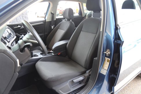 Used 2021 Volkswagen Jetta S image 10