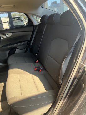 Used 2021 Kia Forte LX image 9