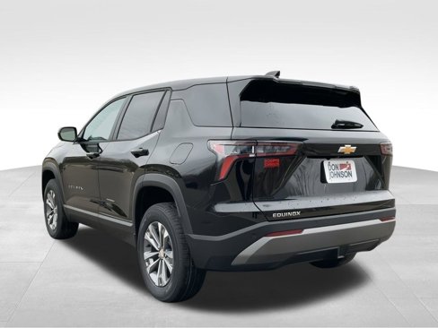 New 2025 Chevrolet Equinox LT image 24